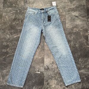 Forever 21 Slim Light Wash Denim Jeans Size 32 NWT